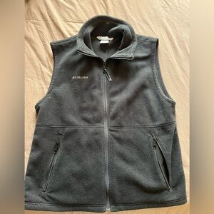 Columbia men’s fleece vest
